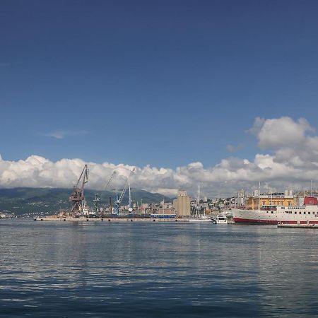 Residence Inn Rijeka Exterior photo